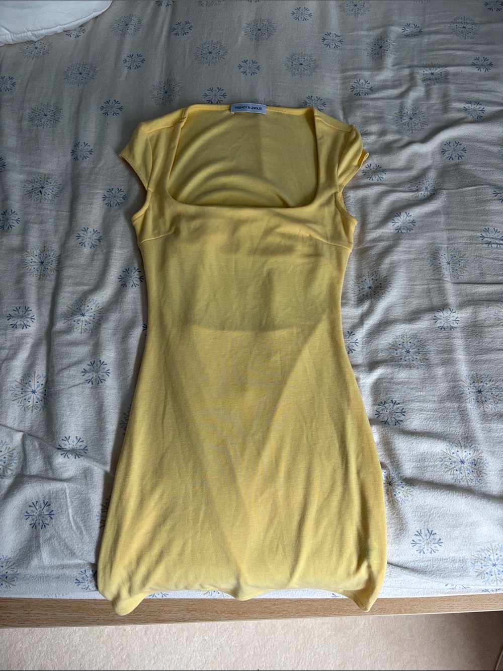 Yellow Square Neck Cap Sleeve Dress